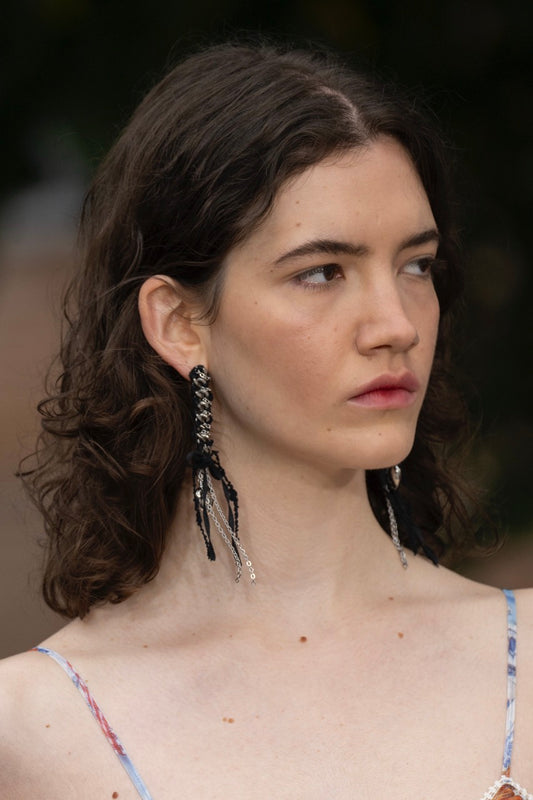 Orecchini pendenti intrecciati con cuore