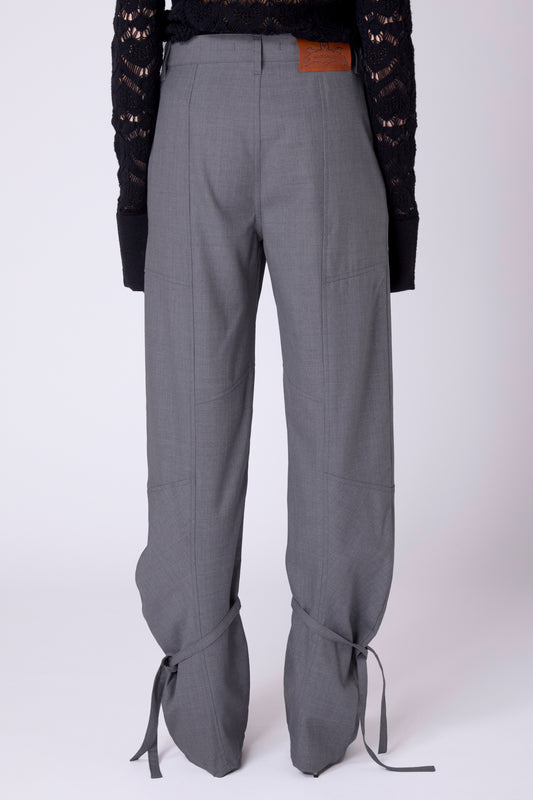 Lazy tailored pants