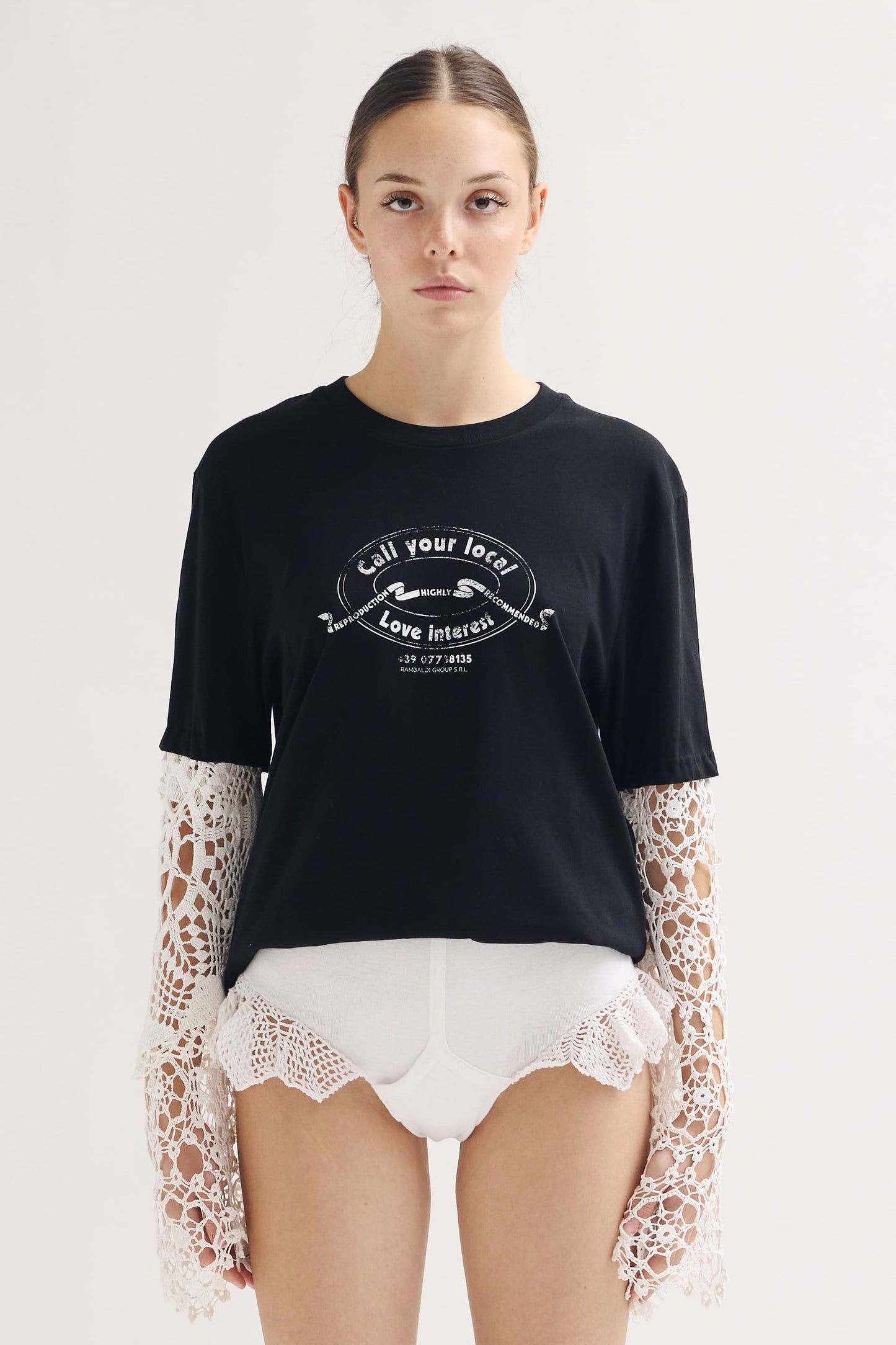 T-shirt Crochet Call your local love interest