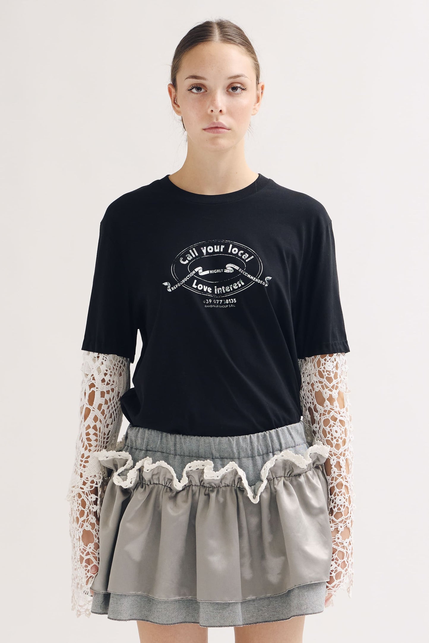 T-shirt Crochet Call your local love interest